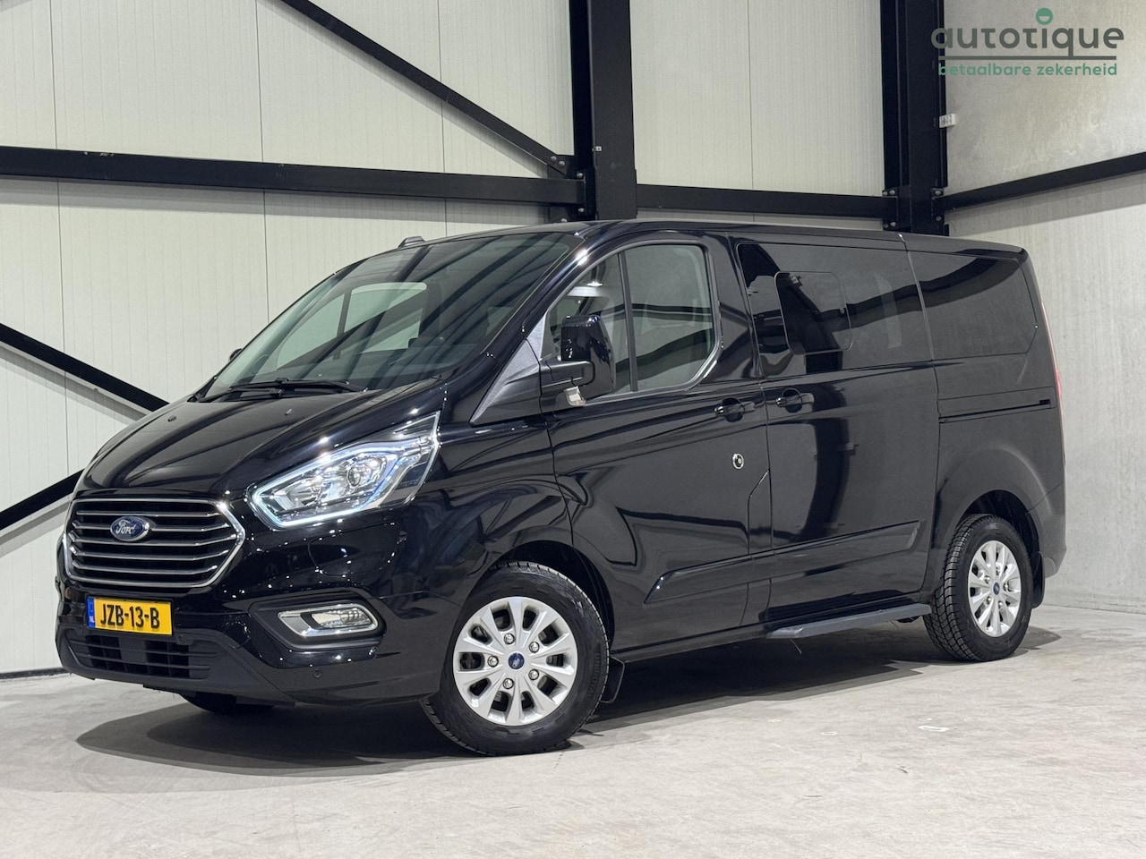 Ford Transit Custom Tourneo - 320 1.0 EcoBoost Hybride Titanium Aut. | 8pers | carplay | incl btw | trekhaak | - AutoWereld.nl