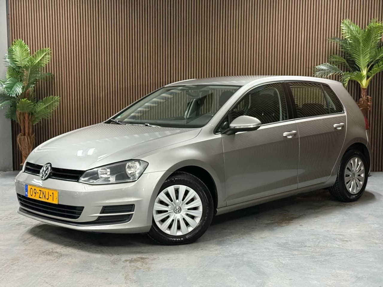 Volkswagen Golf - 1.2 TSI Trendline 1.2 TSI Trendline - AutoWereld.nl