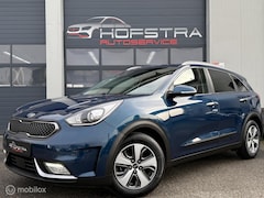 Kia Niro - 1.6 GDi Hybrid Stoel/stuurverw Camera Leer CarPlay Luxe