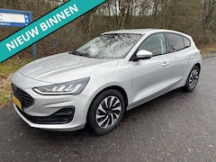 Ford Focus - 1.0 EcoBoost Hybrid Titanium Style | Bomvol opties | Groot scherm