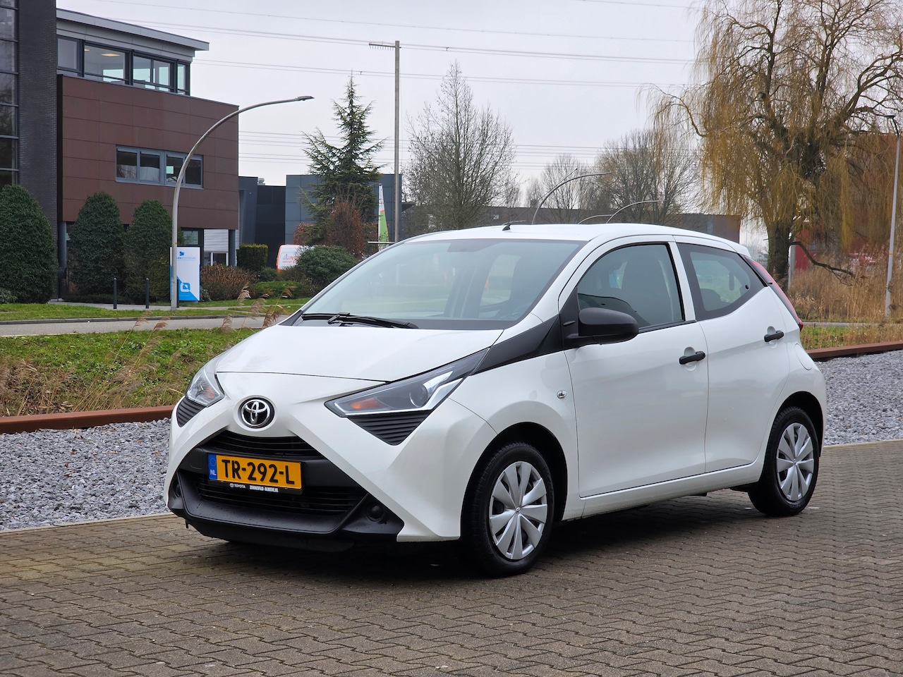 Toyota Aygo - 1.0 VVT-i x-fun - AutoWereld.nl