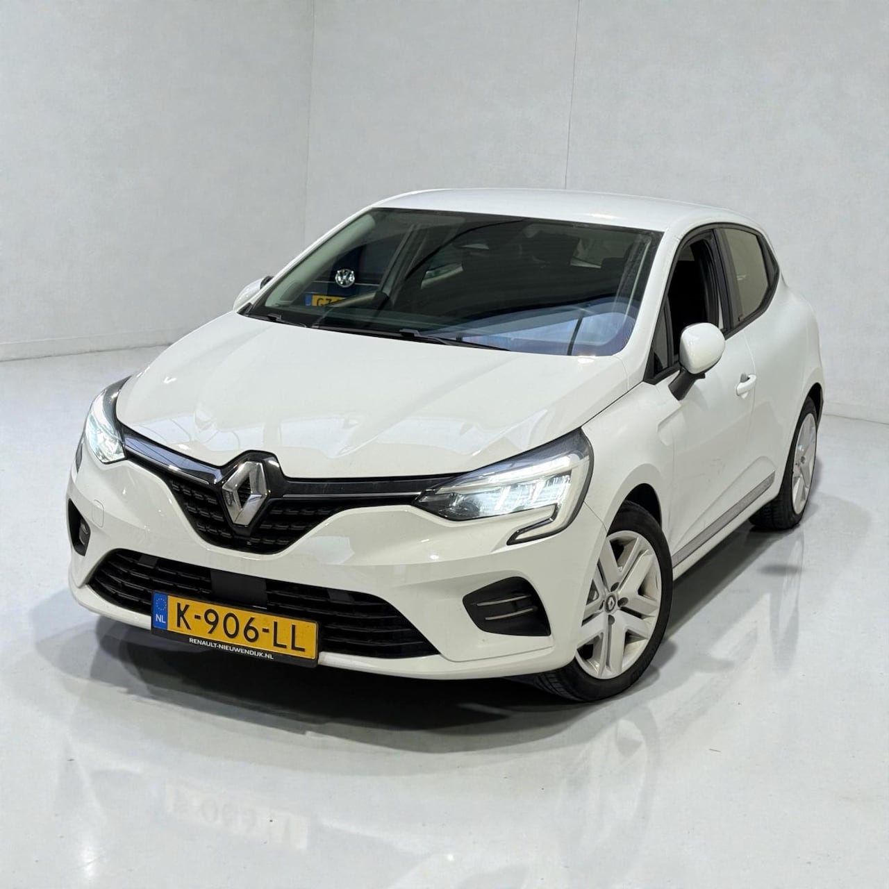 Renault Clio - 1.6 E-Tech Hybrid 140 Zen - AutoWereld.nl