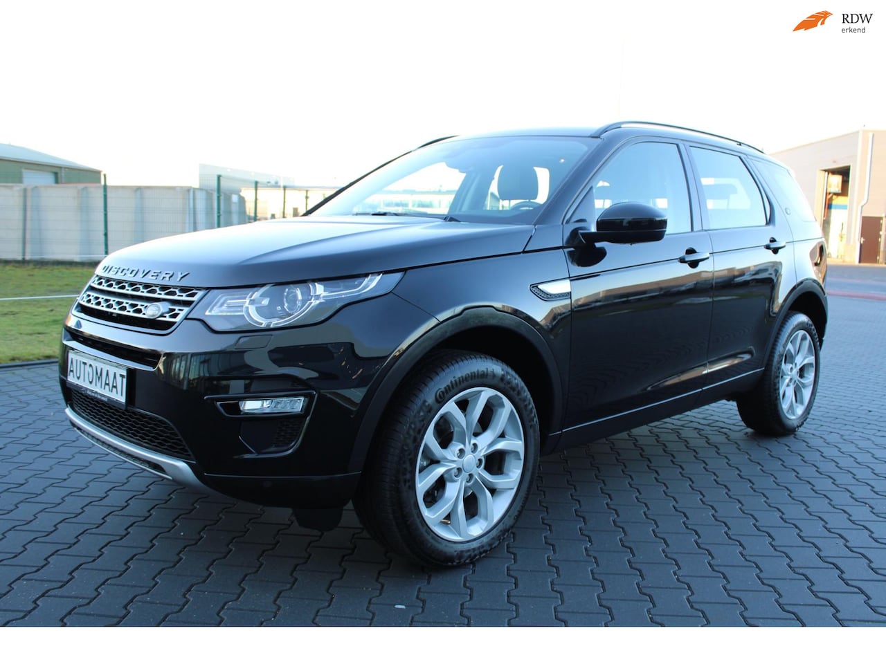 Land Rover Discovery Sport - 2.0 Si4 4WD HSE Luxury 2.0 Si4 4WD HSE Luxury - AutoWereld.nl