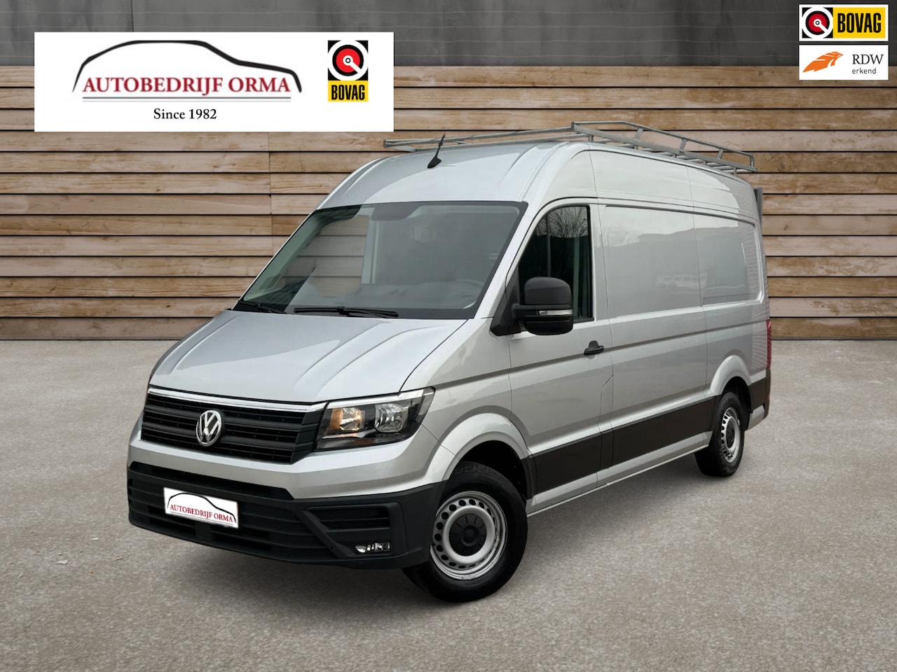 Volkswagen Crafter - 35 2.0 TDI 177PK L3H3 Highline Nieuwstaat|Trekhaak|Imperiaal - AutoWereld.nl