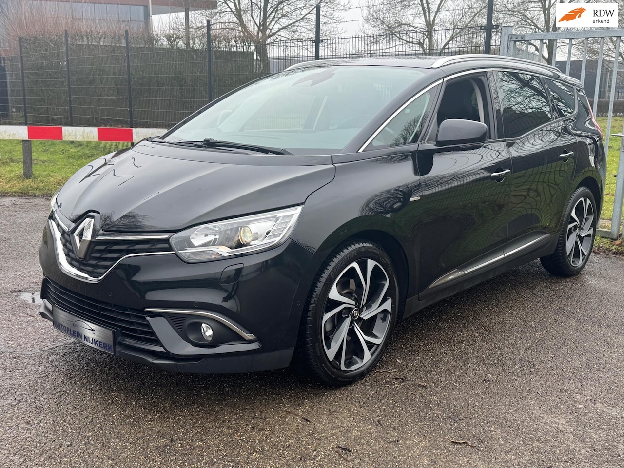 Renault Grand Scénic - 1.3 TCe Bose 7persoons Camera Massage Leder LED - AutoWereld.nl