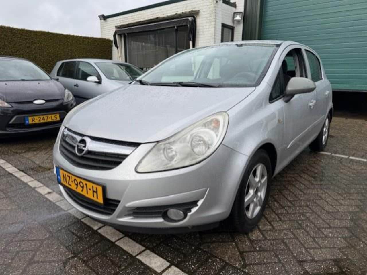 Opel Corsa - /Airco! - AutoWereld.nl