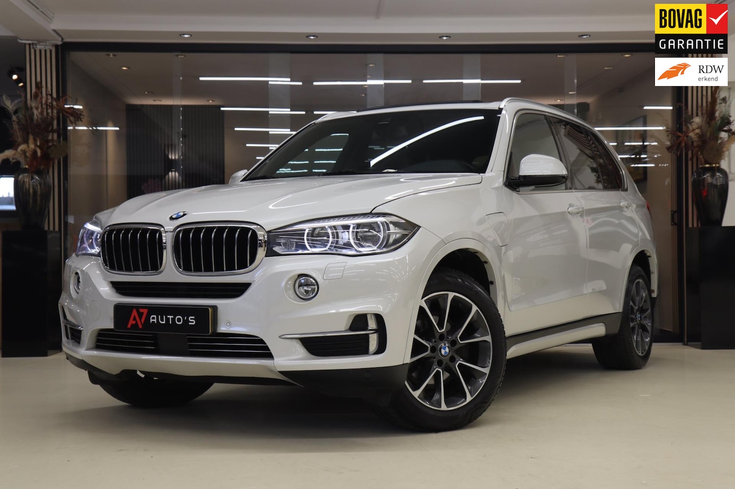 BMW X5 - XDrive40e iPerformance High Executive NAP/PANO/DODEHOEK/H-K/MEM/ACC/VOL - AutoWereld.nl