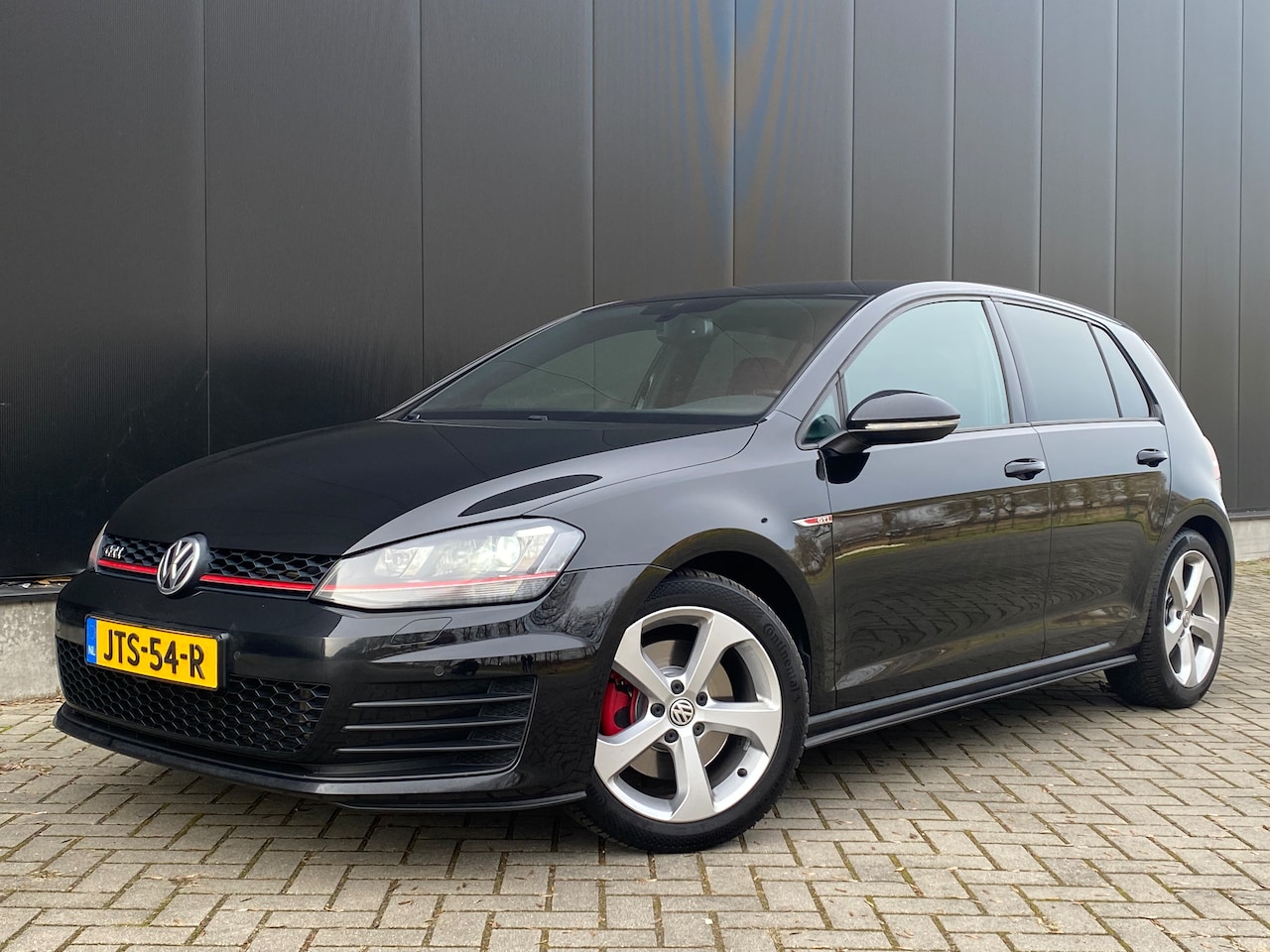 Volkswagen Golf - 2.0 TSI GTI Dealer Onderhouden/Nieuwe APK/Stoelverwarming - AutoWereld.nl