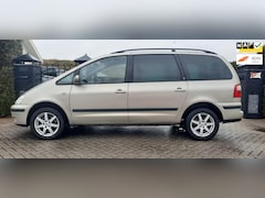 Ford Galaxy - 2.3-16V Ghia AUTOMAAT 6 STOELEN