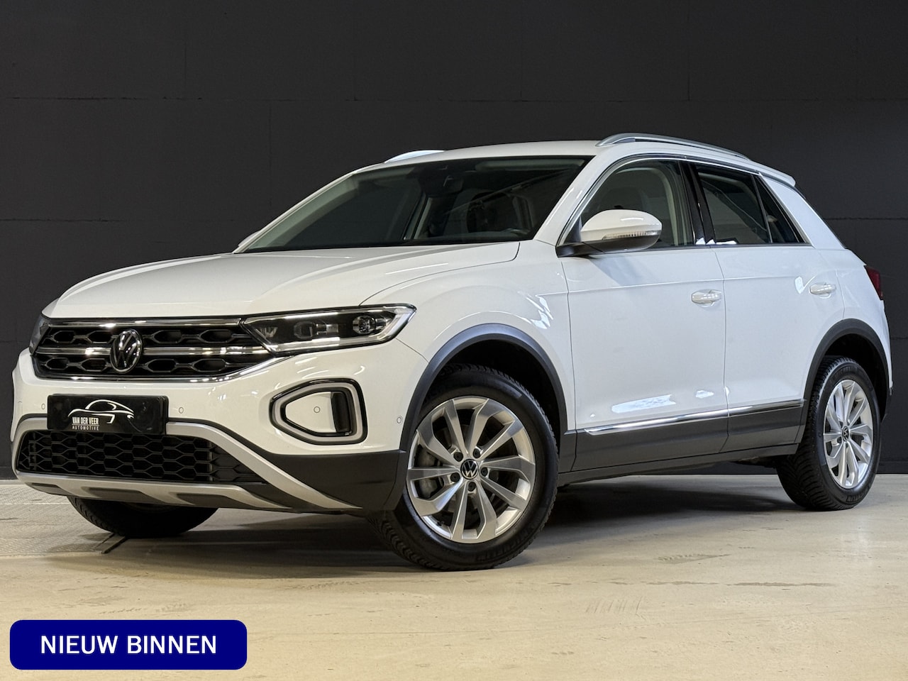 Volkswagen T-Roc - 1.5 TSI Style | Adaptive Cruise control | Apple Carplay | IQ Light - AutoWereld.nl