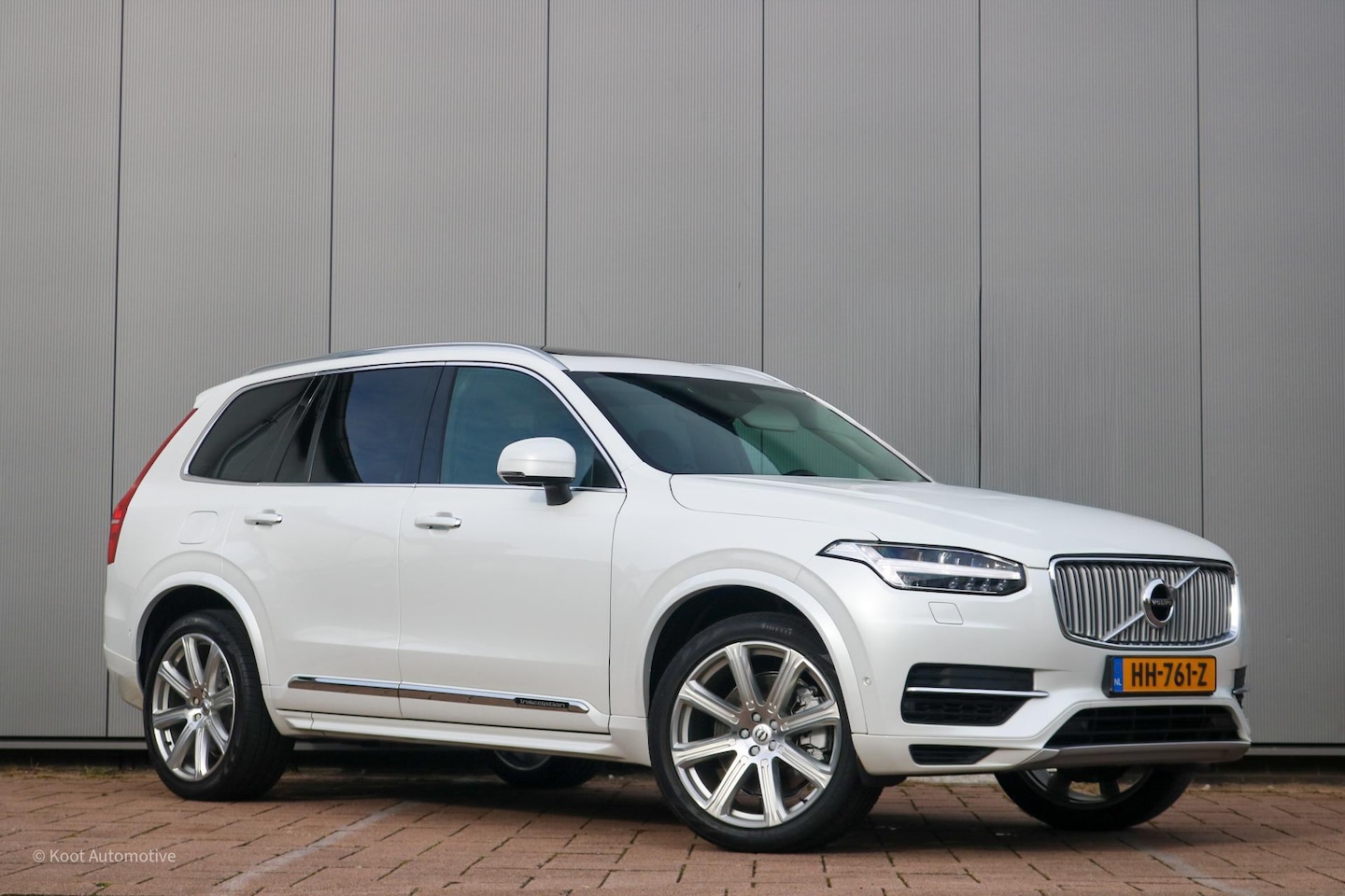 Volvo XC90 - 2.0 T8 Inscription | Nieuwe ERAD |Glascoating | Trekhaak | 7P | Pano. - AutoWereld.nl