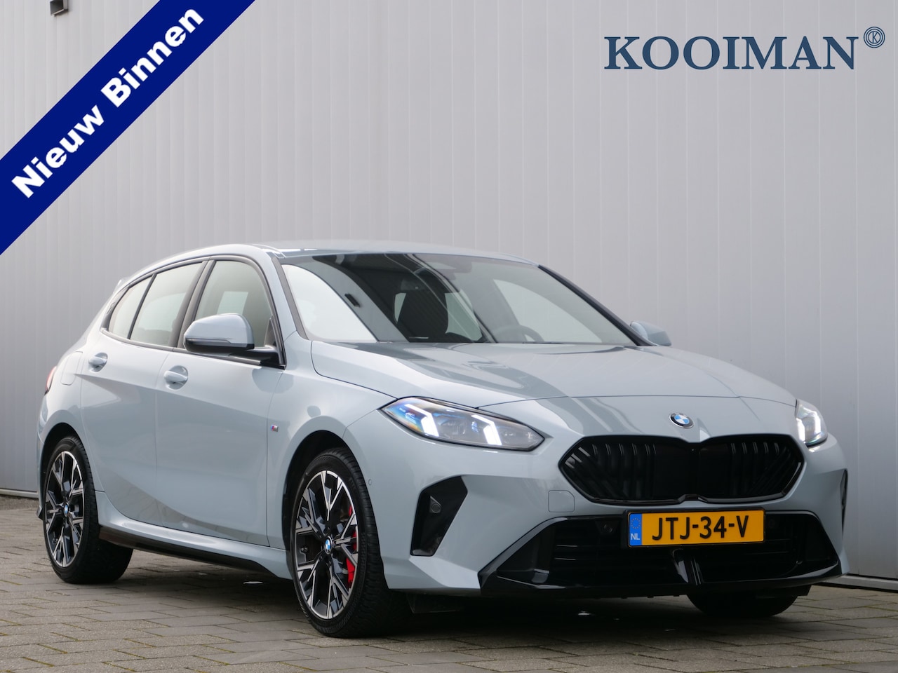 BMW 1-serie - 116 automaat 123pk M Sportpakket Pro Stoelverwarming /  Camera / Keyless entry - AutoWereld.nl