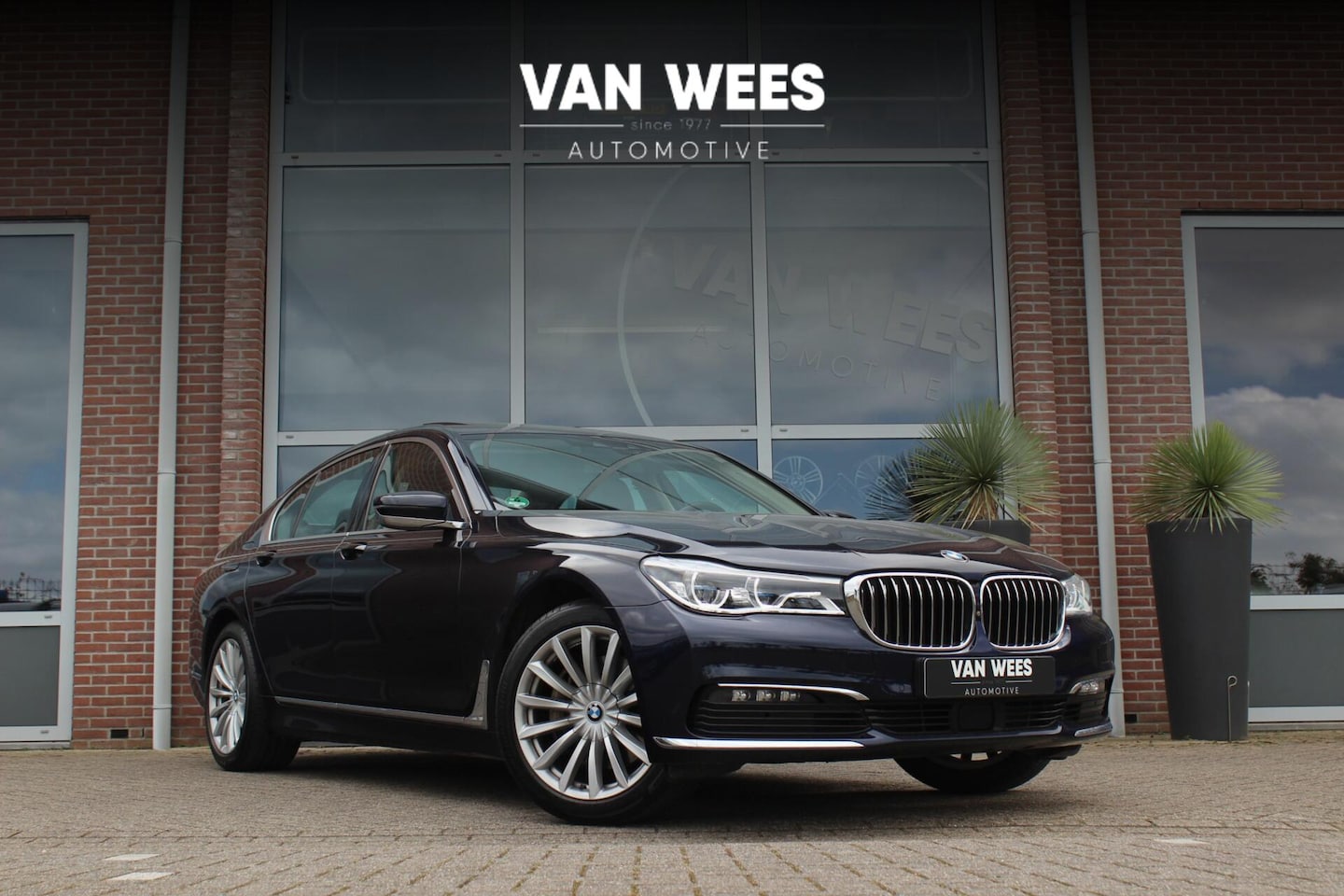 BMW 7-serie - 740i G11 High Executive | Camera | Laser | Head-up | Dakraam | Harman-kardon | Trekhaak | - AutoWereld.nl