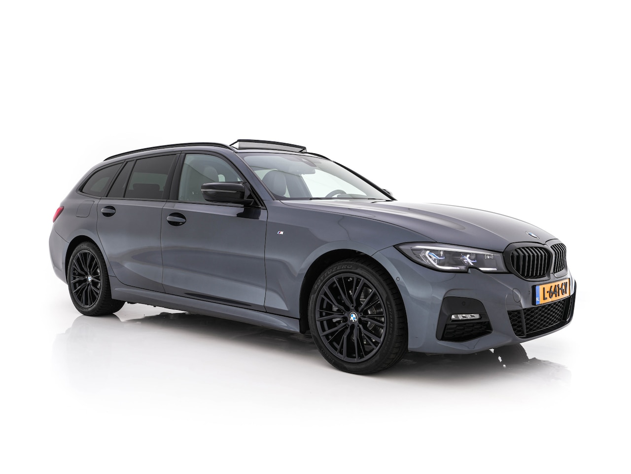 BMW 3-serie Touring - 320e M-Sportpack Business Edition Plus (Plug-In) (INCL-BTW) *PANO | LASER-LED | LEATHER | - AutoWereld.nl