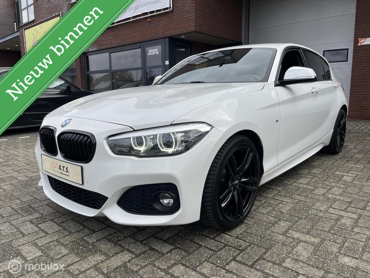 BMW 1-serie - LCI 118i M-PAKKET*LED*NAVI*PDC*CRUISE* - AutoWereld.nl