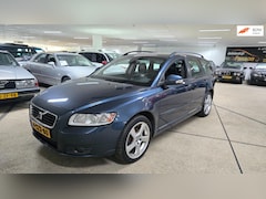 Volvo V50 - 1.6D DRIVe Summum nieuwe apk Leer. Trekhaak
