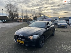 BMW 1-serie - 114i EDE Business Airco Sport
