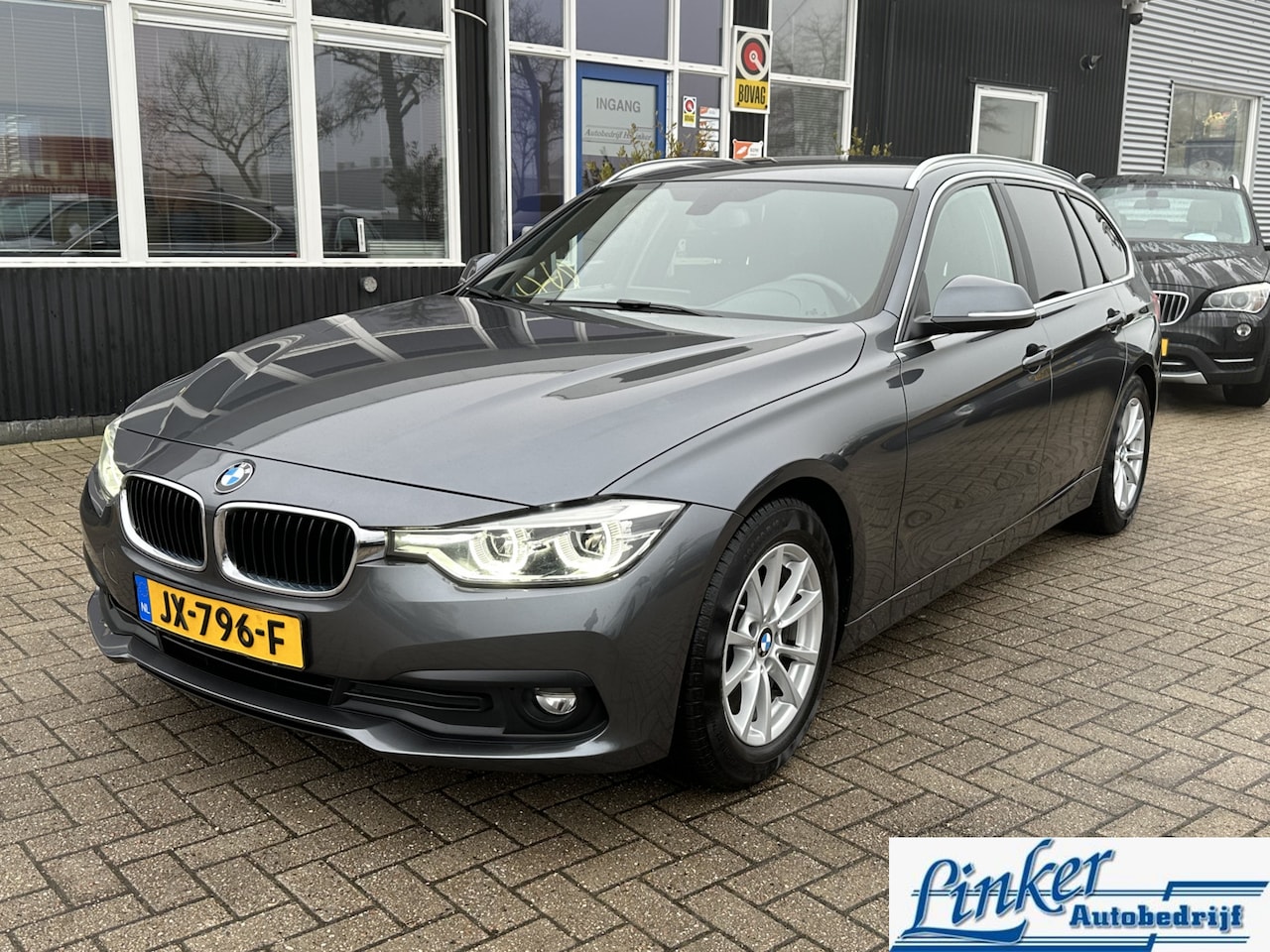 BMW 3-serie Touring - 320d EDE Corporate Lease Essential - NL-AUTO TREKH NAVI - AutoWereld.nl