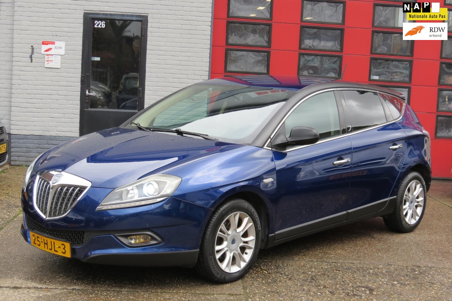 Lancia Delta - 1.4-16V Oro 1.4-16V Oro ,LEDER, CLIMA, - AutoWereld.nl