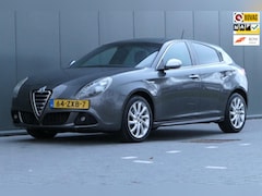 Alfa Romeo Giulietta - 1.6 JTDm Business Executive NAP Navi Cruise Clima Half Leder
