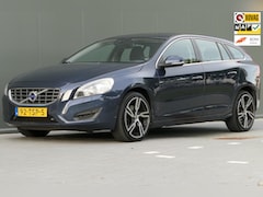 Volvo V60 - 1.6 T3 Momentum Navi NAP Bluetooth Cruise