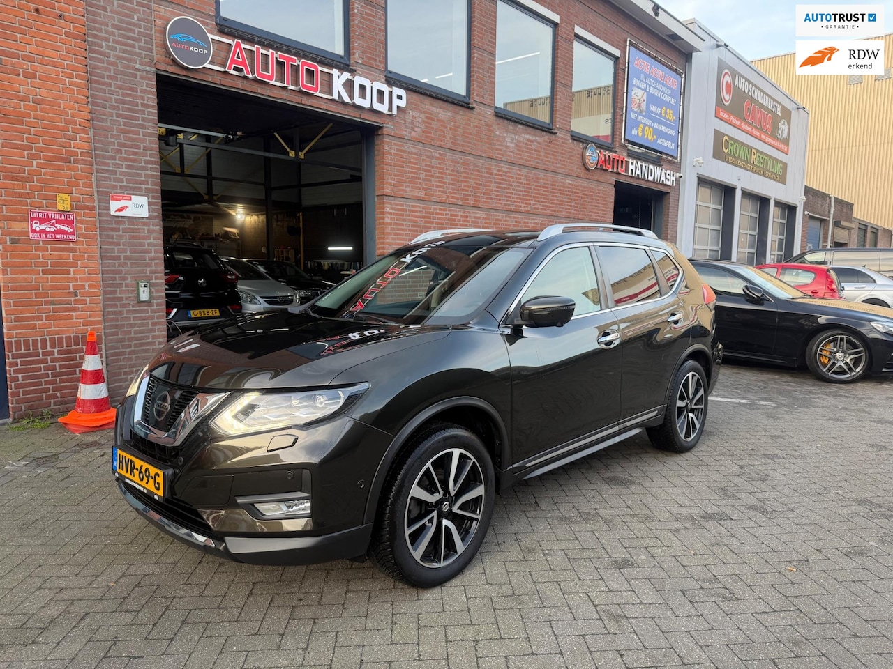 Nissan X-Trail - 1.3 DIG-T Tekna 7p. Pano Leder 360 camera Vol - AutoWereld.nl