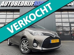 Toyota Yaris - 1.3 VVT-i Trend NL.Auto/2De Eigenaar/Trekhaak/Camera/Navigatie/Climatronic/Dealer Onderhou