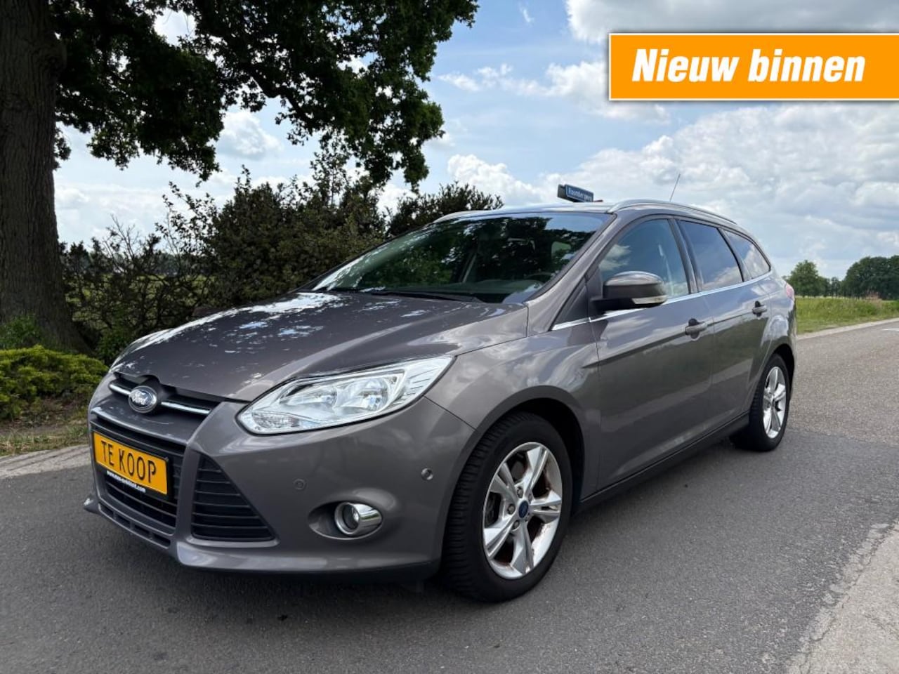 Ford Focus - 1.6 150 PK! / BOMVOLL / INPARK / NAVI / TITANIUM - AutoWereld.nl