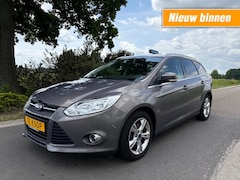 Ford Focus - 1.6 150 PK / BOMVOLL / INPARK / NAVI / TITANIUM