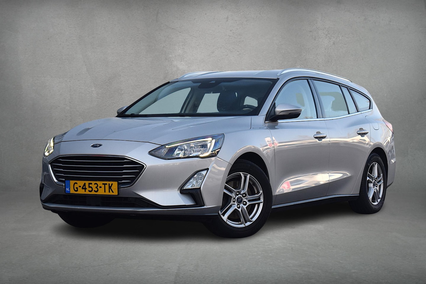 Ford Focus Wagon - 1.0 EcoBoost Trend Edition Business | Trekhaak | Apple CarPlay | Climate | Cruise - AutoWereld.nl