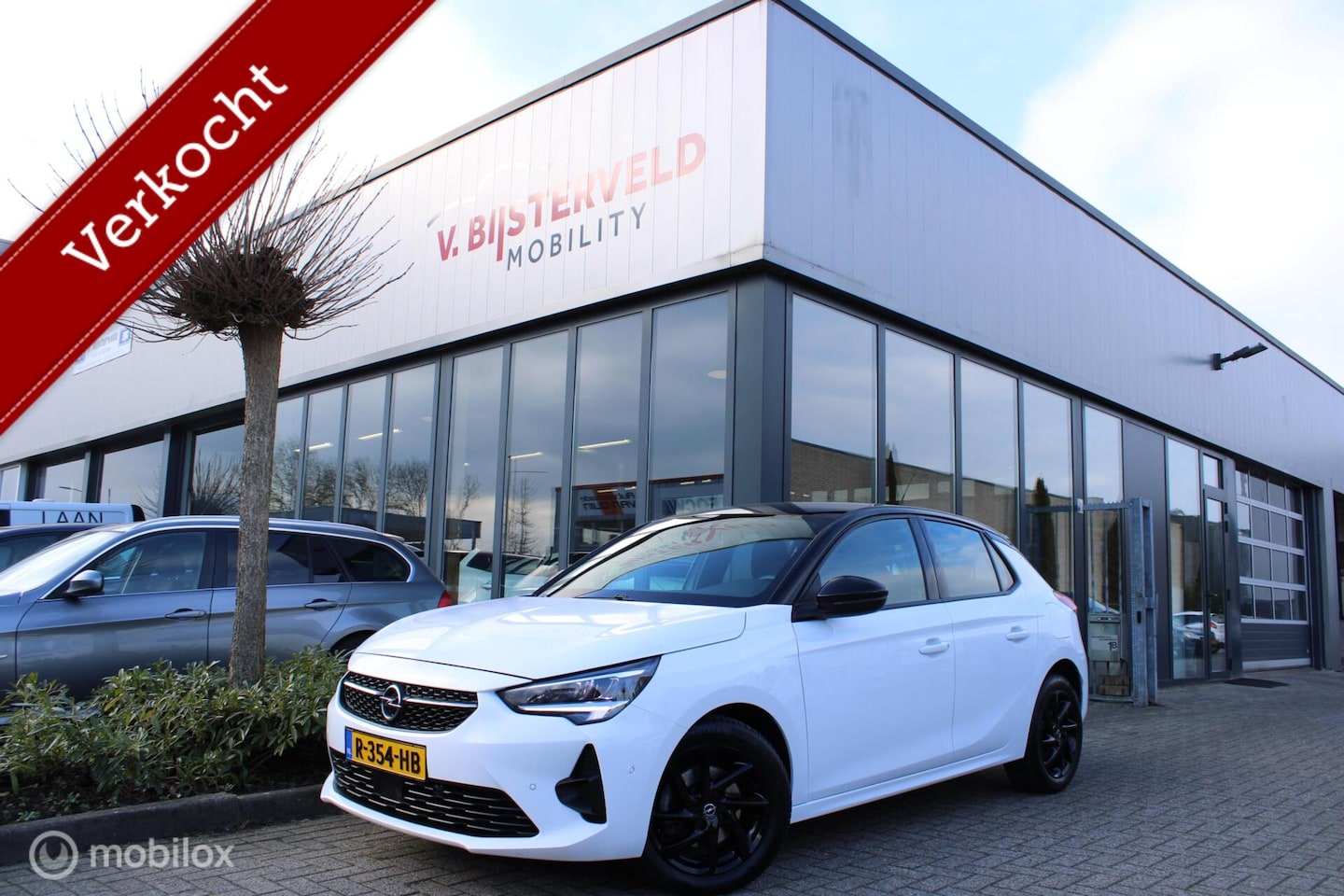 Opel Corsa - 1.2 GS Line Carplay|Led|Keyless|Camera - AutoWereld.nl