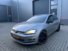 Volkswagen Golf - 1.4 TSI Highline