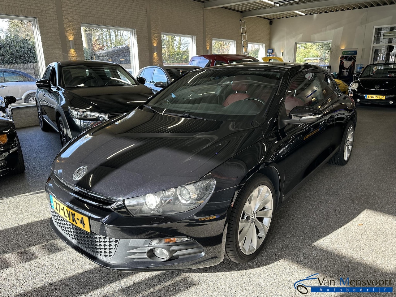 Volkswagen Scirocco - 1.4 TSI 160PK Highline NweKetting|Xenon|Leder|Navi - AutoWereld.nl