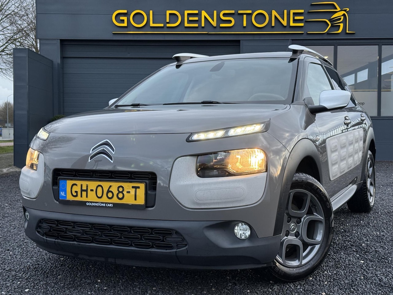 Citroën C4 Cactus - 1.2 PureTech Shine 2e Eigenaar,Navi,Camera,110pk,Pdc,Clima,Cruise,Lm velgen,N.A.P,Weinig k - AutoWereld.nl