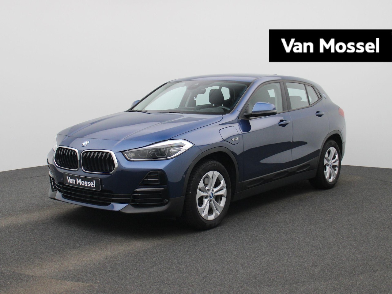 BMW X2 - xDrive25e Aut. | Head up Display | Navigatie | Camera | Climate Control | Led Verlichting - AutoWereld.nl