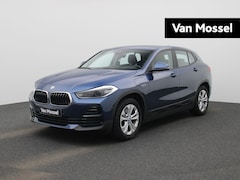 BMW X2 - xDrive25e Aut. | Head up Display | Navigatie | Camera | Climate Control | Led Verlichting