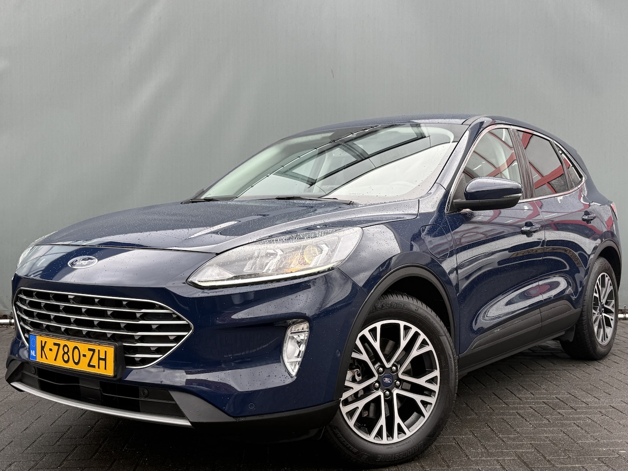 Ford Kuga - BWJ 2021 2.5 PHEV 210 PK Titanium TREKHAAK | FULL LED | ADAPTIVE CRUISE | ELEKTR. ACHTERKL - AutoWereld.nl