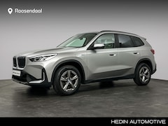 BMW X1 - xDrive30e X-line | Stoelverwarming | Panoramadak | Sportstoelen | Camera |