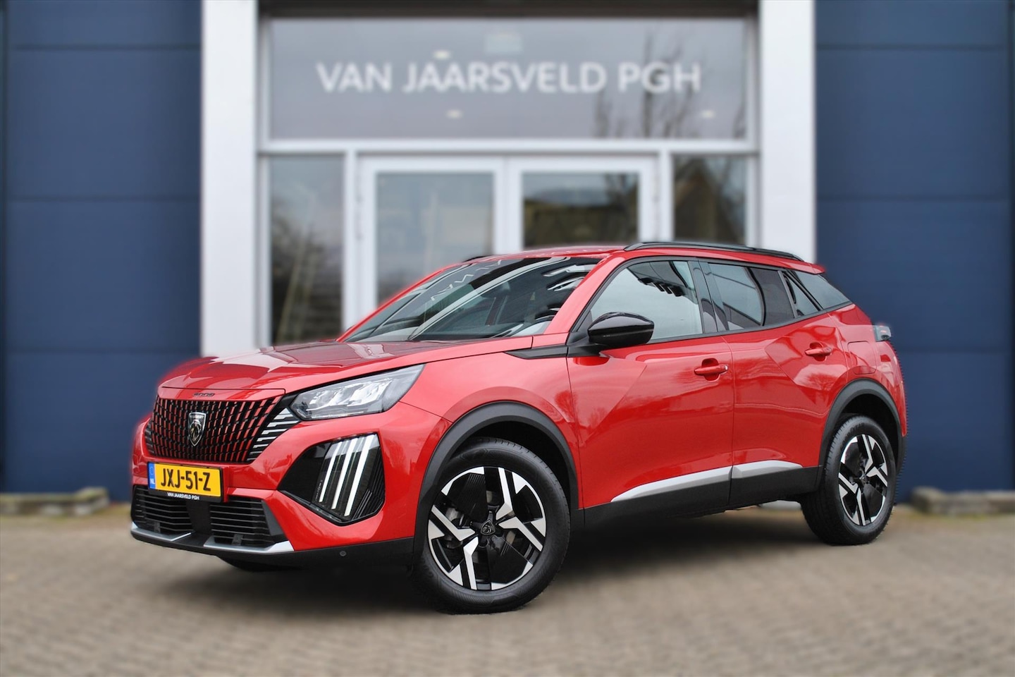 Peugeot 2008 - Allure 1.2 Puretech 100pk - AutoWereld.nl