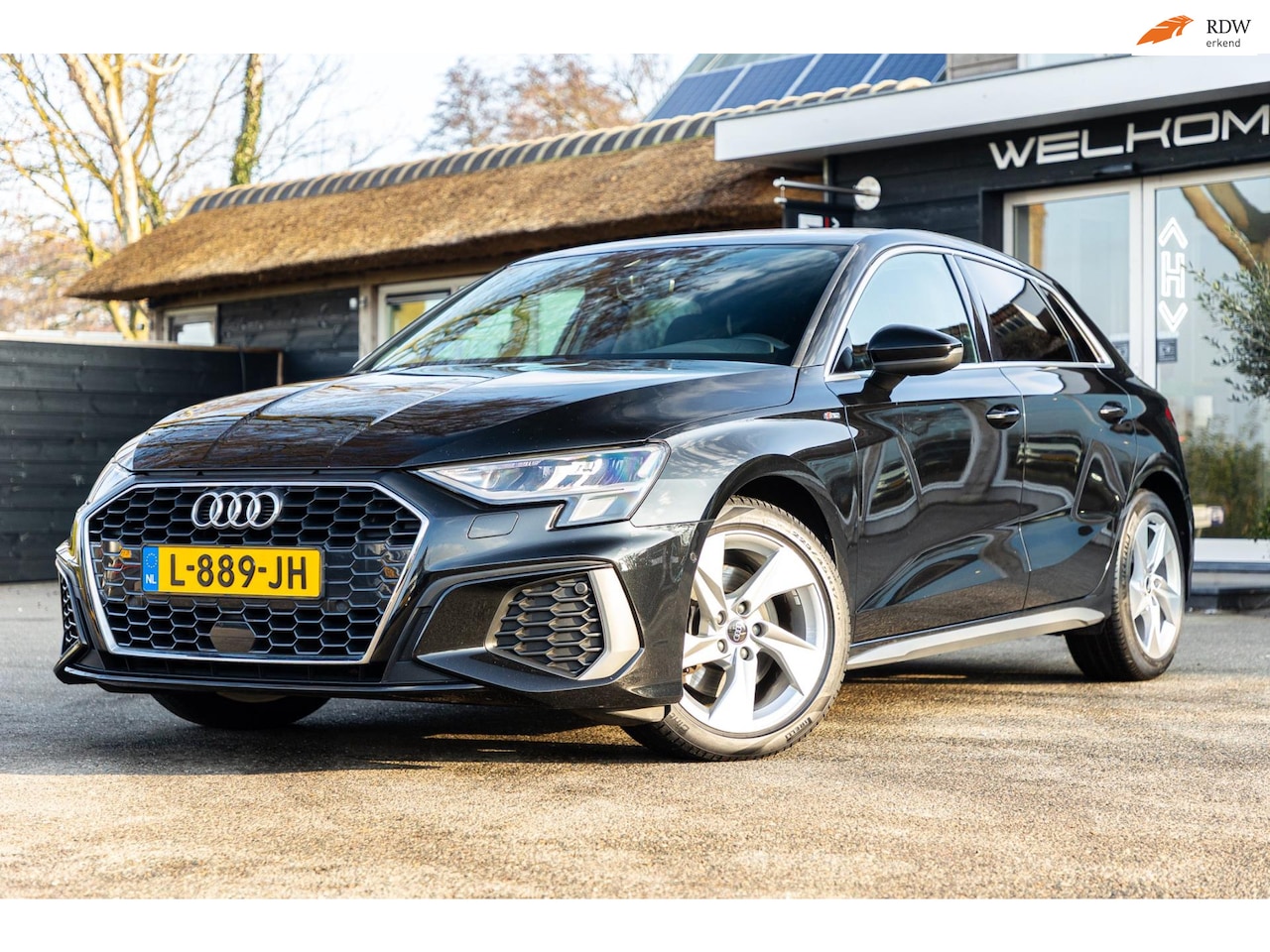 Audi A3 Sportback - 35 TFSI S Line Automaat I Climate I Cruise I Stoelverwarming I Navigatie I CarPlay I Zeer - AutoWereld.nl