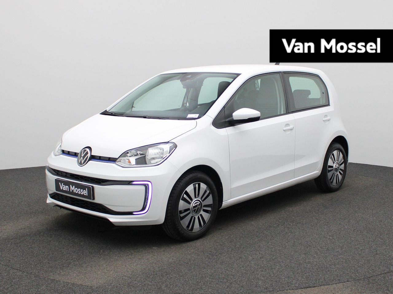 Volkswagen e-Up! - 83 PK| Automaat | Achteruitrijcamera | Climatronic (automatische airco) | Parkeersensoren - AutoWereld.nl