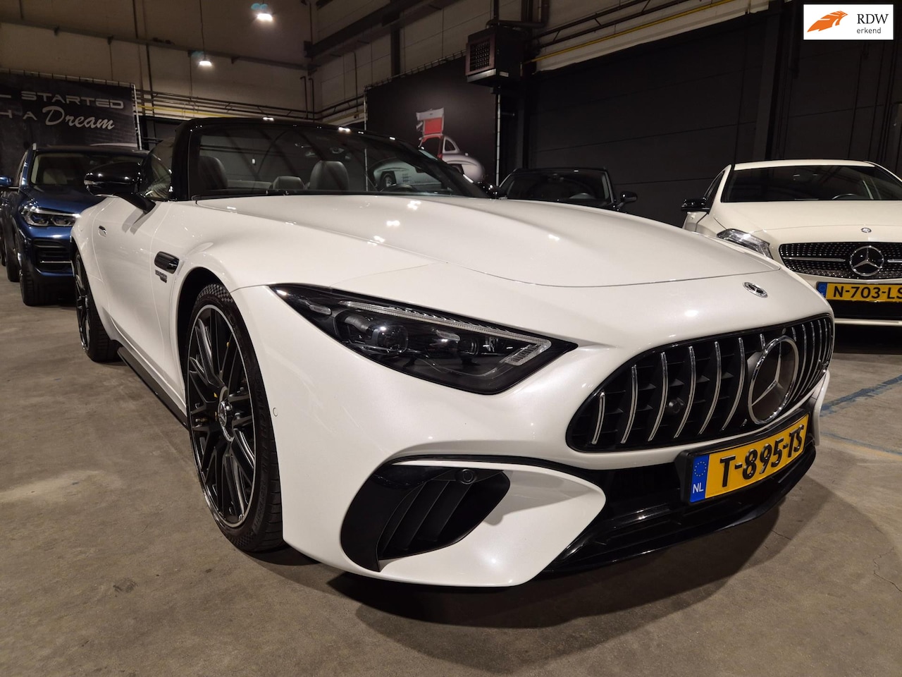 Mercedes-Benz SL-klasse Roadster - AMG 63 4MATIC+ Carbon - Lift - HuD - Massage - Koeling - 585pk - AutoWereld.nl