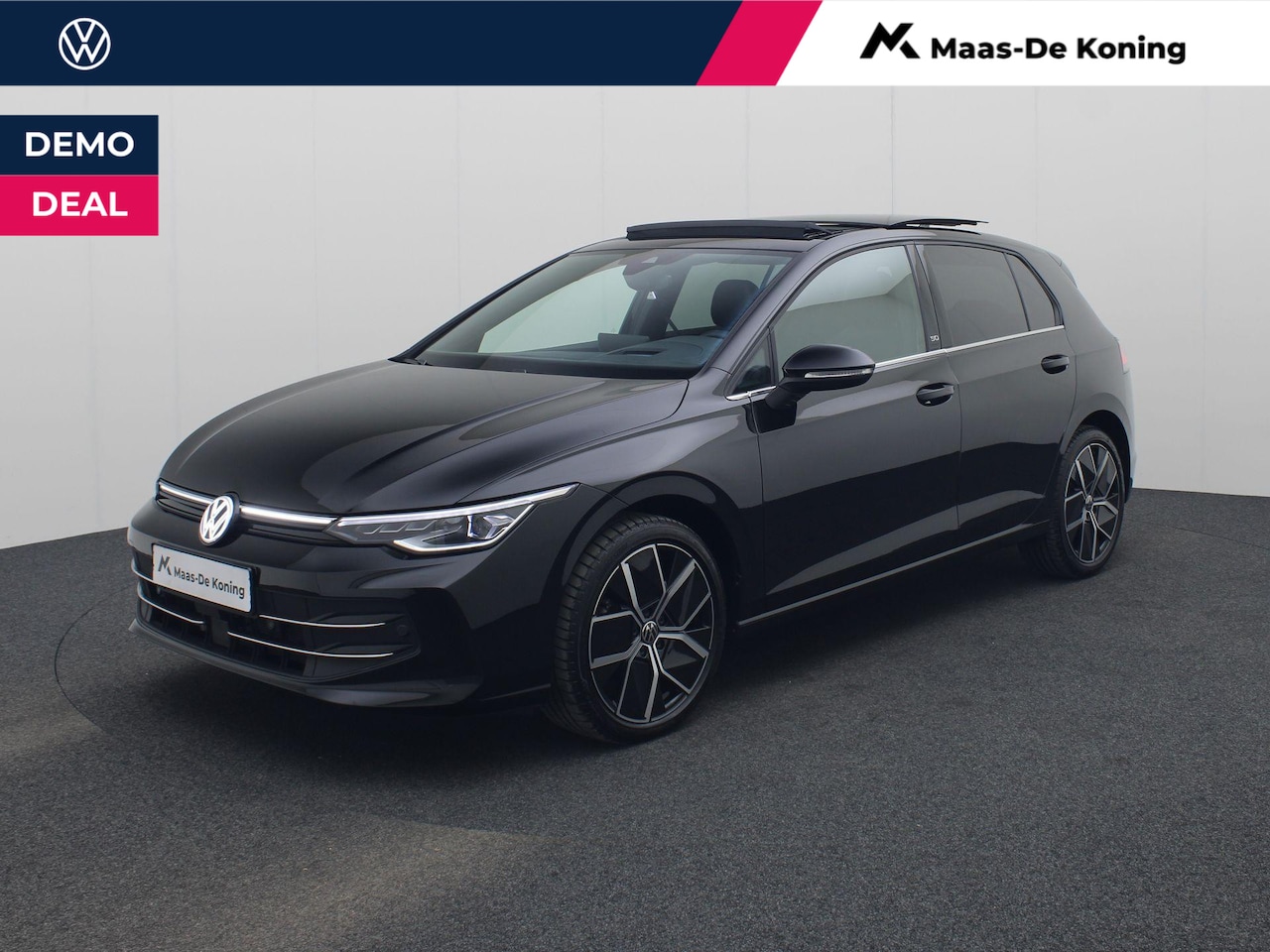 Volkswagen Golf - 1.5eTSI/150PK Style 50 Edition DSG · Panoramadak · Apple/Android Car Play · Massagefunctie - AutoWereld.nl