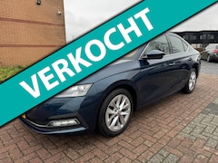 Skoda Octavia - 1.0 e-TSI Business Edition Plus, Full Led, Leder, Trekhaak, Automaat, E-Tec