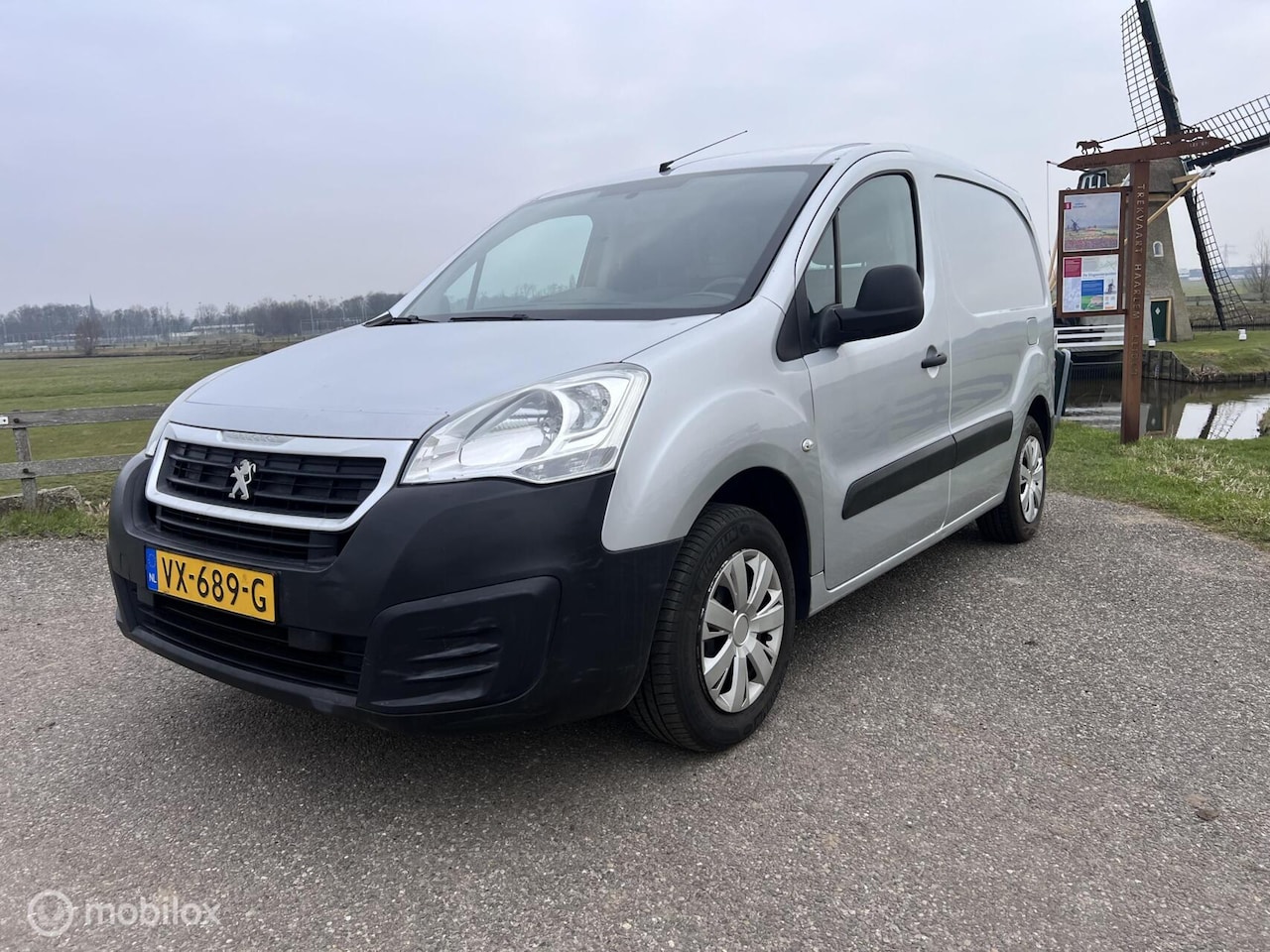 Peugeot Partner - bestel 120 1.6 HDi 75 L1 XR Euro 6 - AutoWereld.nl