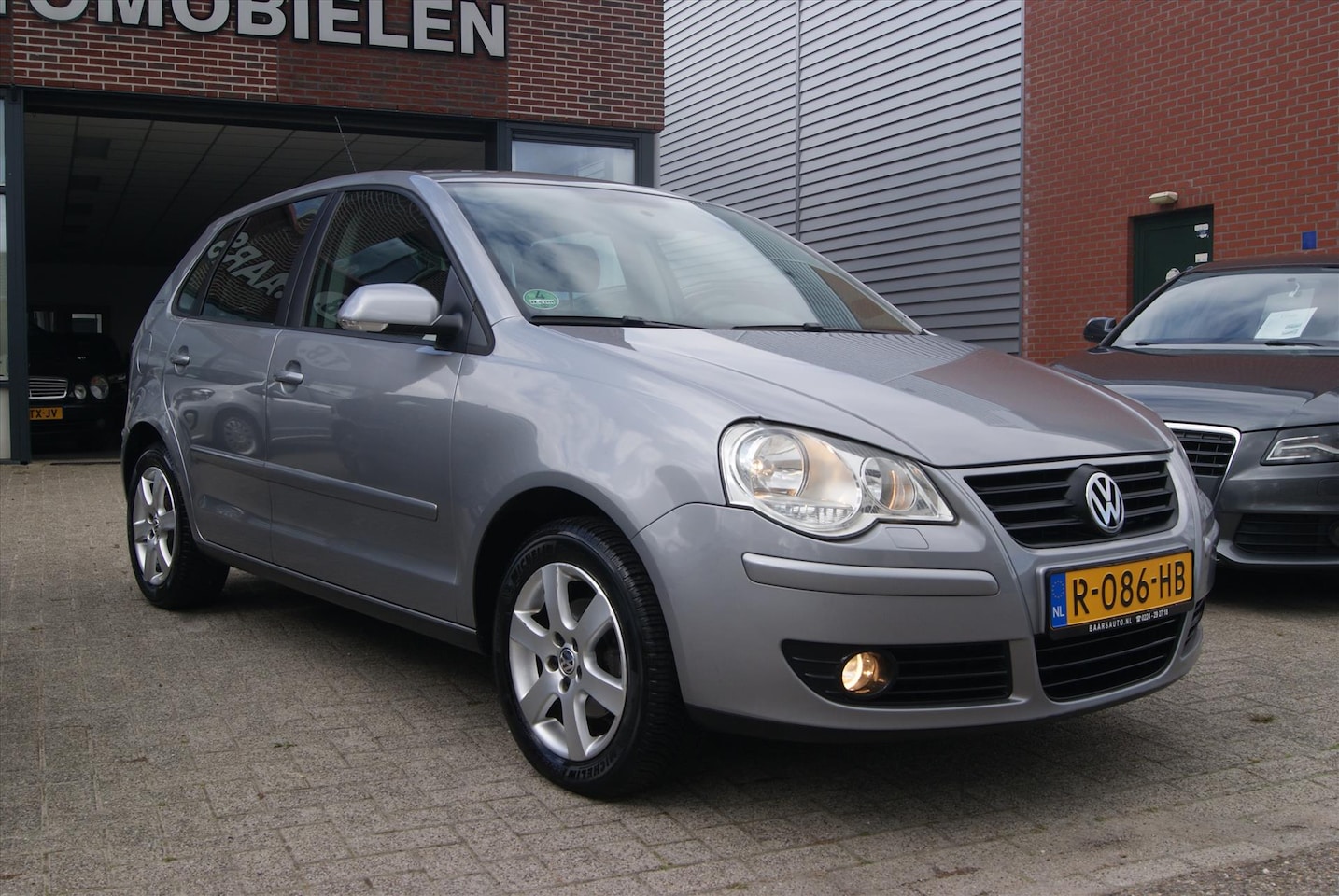 Volkswagen Polo - 1.4 55KW AUT goal 5 drs p.d.c. - AutoWereld.nl