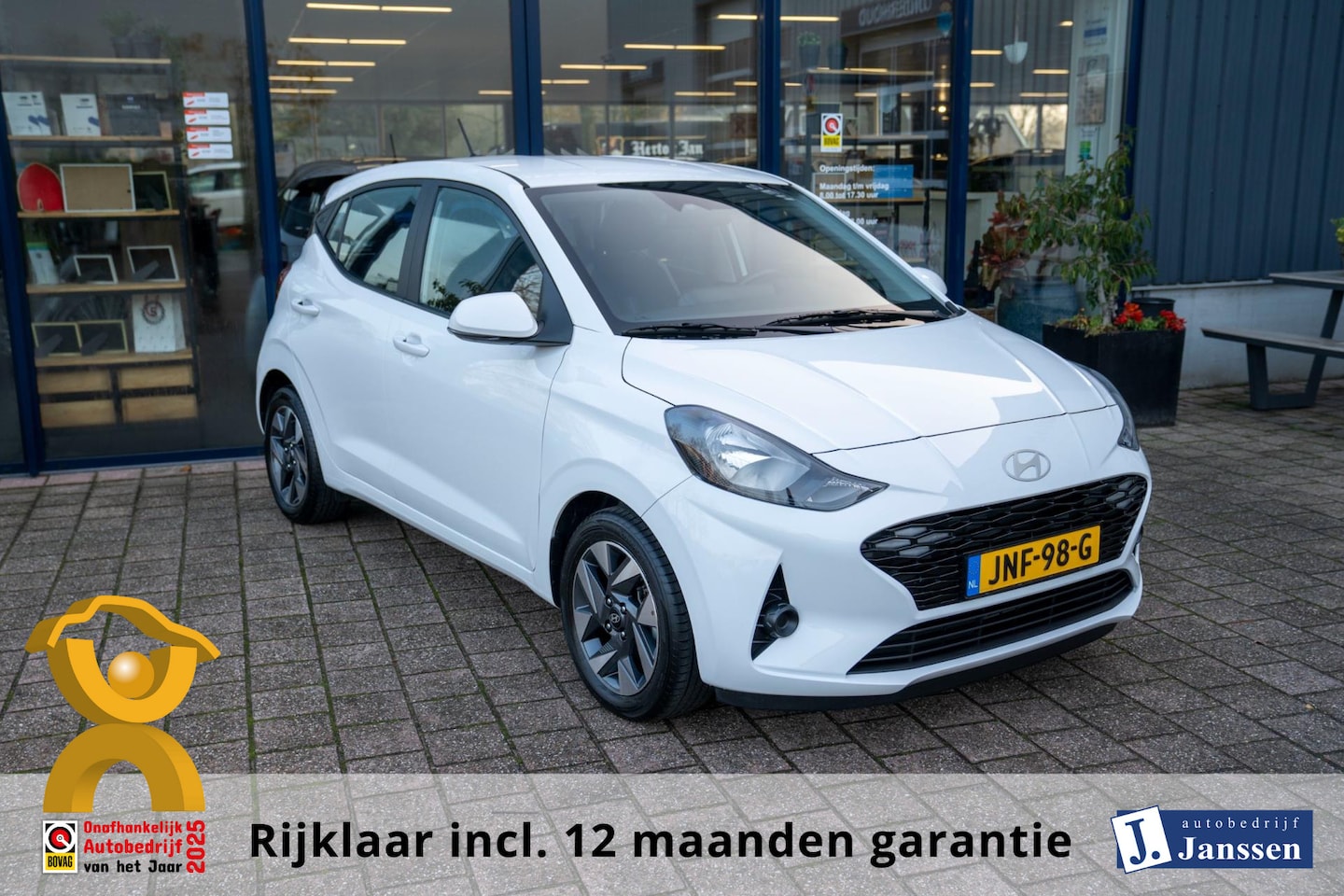 Hyundai i10 - 1.0 Trend 5-zits|Prijs rijklaar incl. 12 mnd garantie|Carplay stoel en stuurverwarming cam - AutoWereld.nl