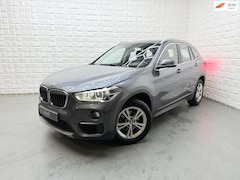 BMW X1 - SDrive18i High Executive AUTOMAAT PDC NAVI SFEERVER