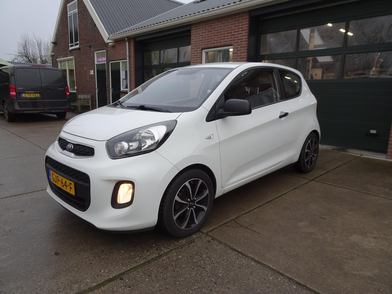 Kia Picanto - 1.0 CVVT ComfortLine 1.0 CVVT ComfortLine - AutoWereld.nl