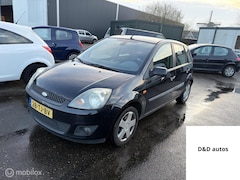 Ford Fiesta - 1.6-16V Ghia